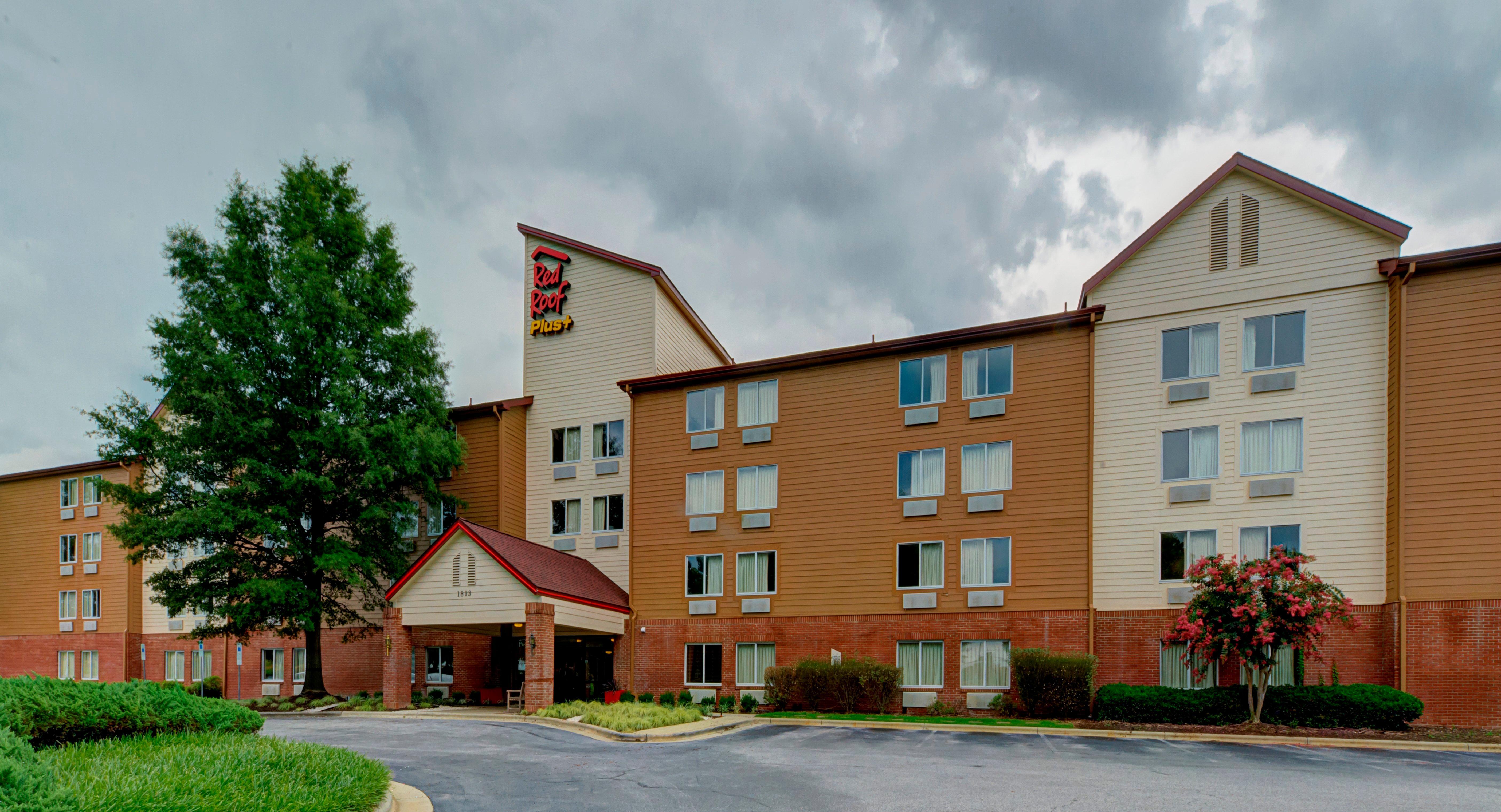 Red Roof Inn Plus Raleigh Downtown Ncsu Conv Center Dış mekan fotoğraf