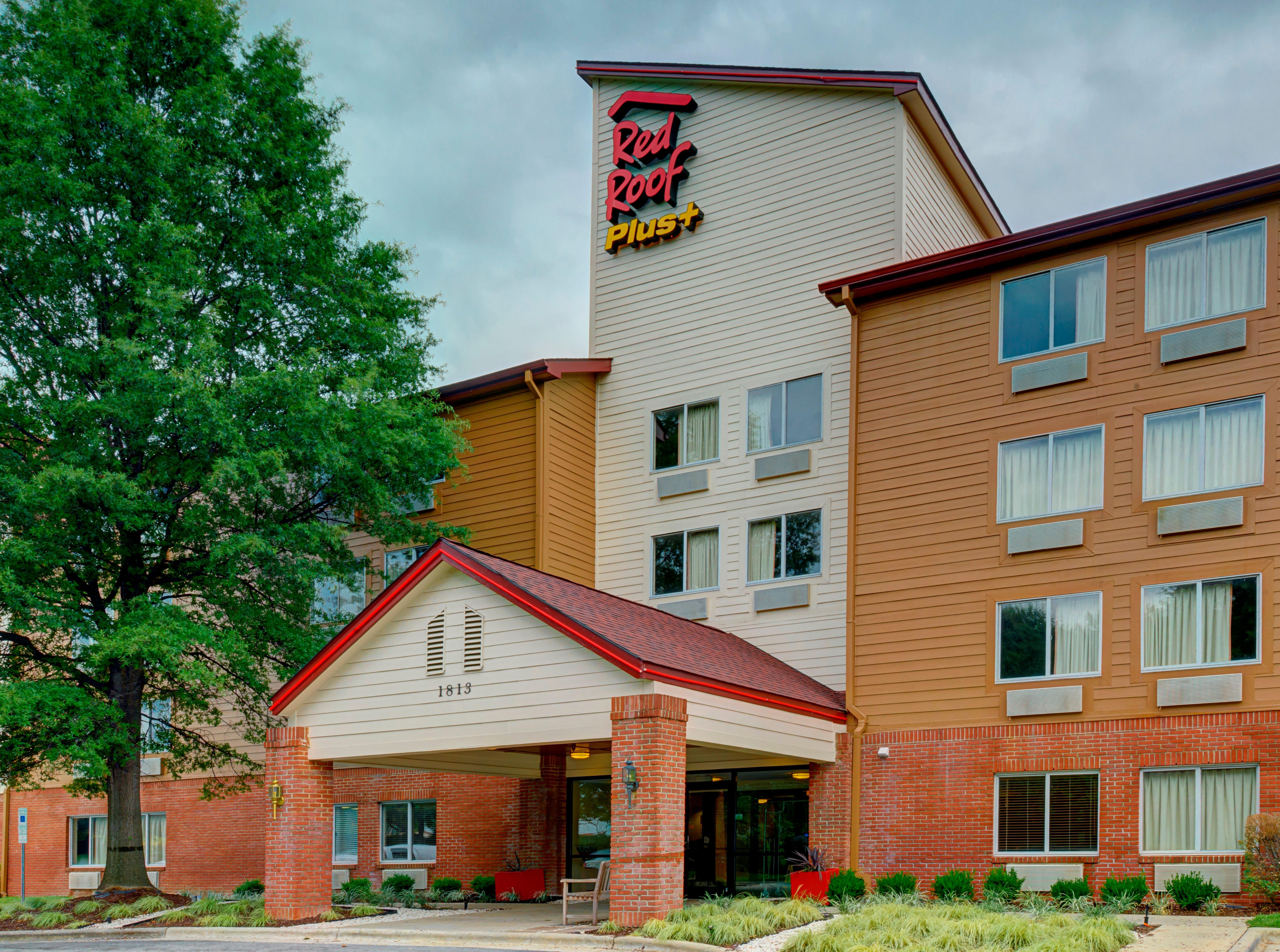 Red Roof Inn Plus Raleigh Downtown Ncsu Conv Center Dış mekan fotoğraf